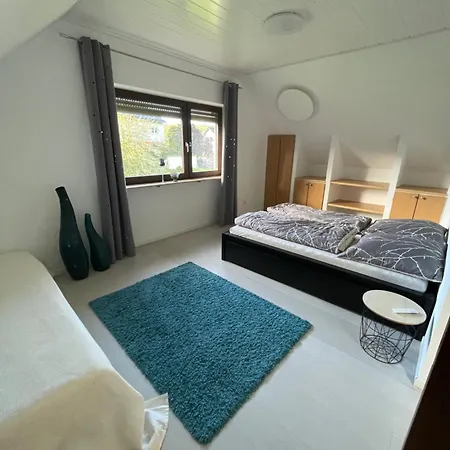 شقة Grosse Direkt An Den Weinbergen