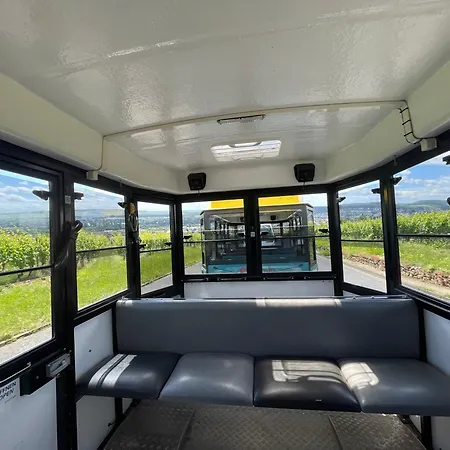 Grosse Direkt An Den Weinbergen Rüdesheim am Rhein