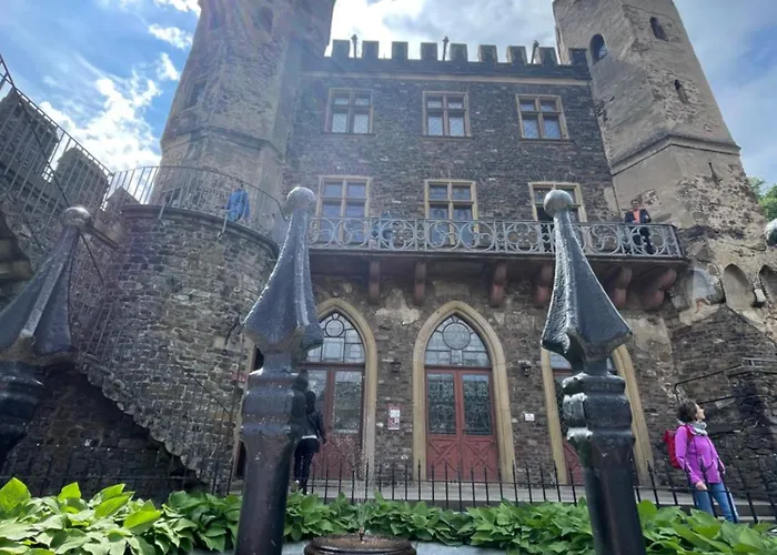 Grosse Direkt An Den Weinbergen Апартаменты